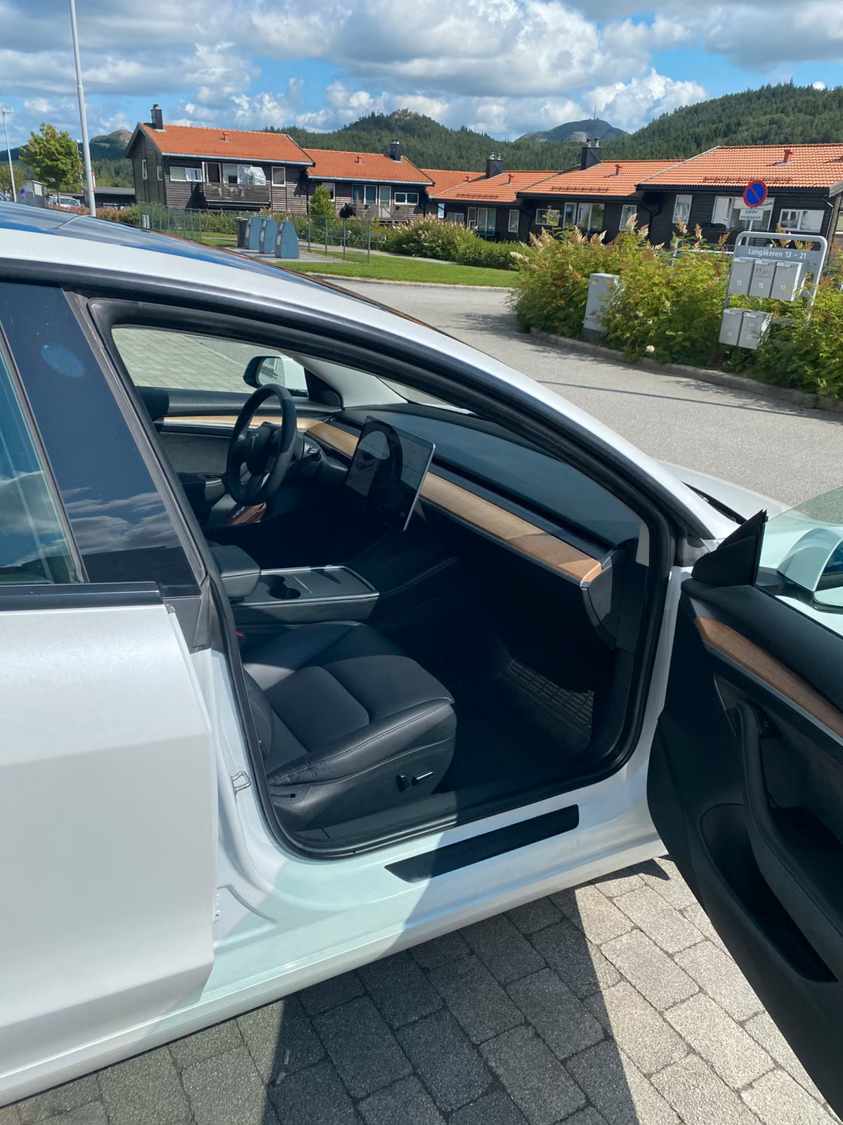 Tesla Model 3 SR+ 2021 15