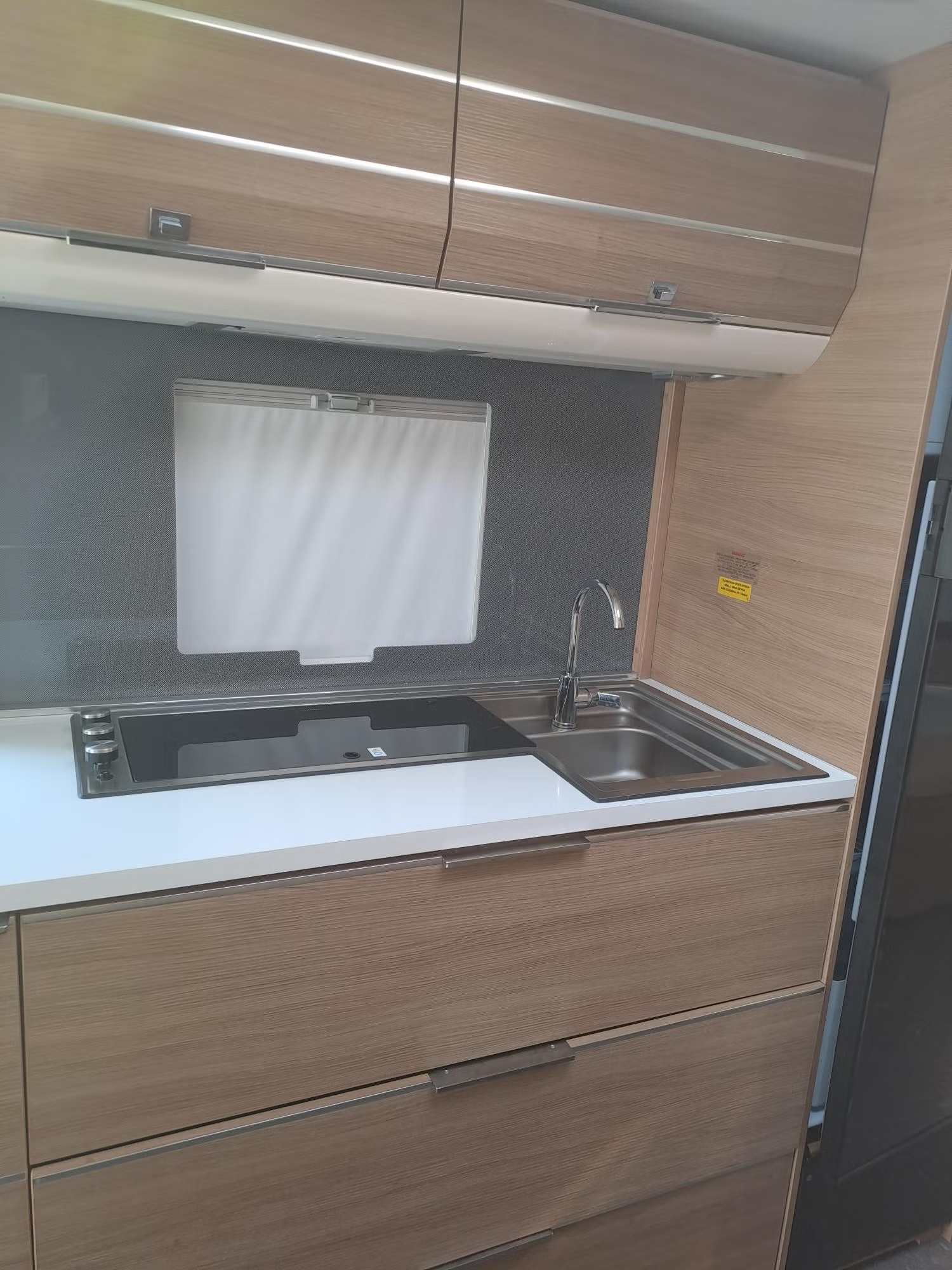 Adria Adora 593 UK 2019 13