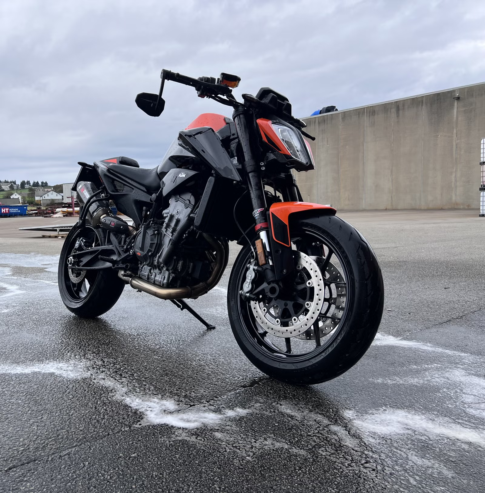 KTM 890 Duke 2021 11