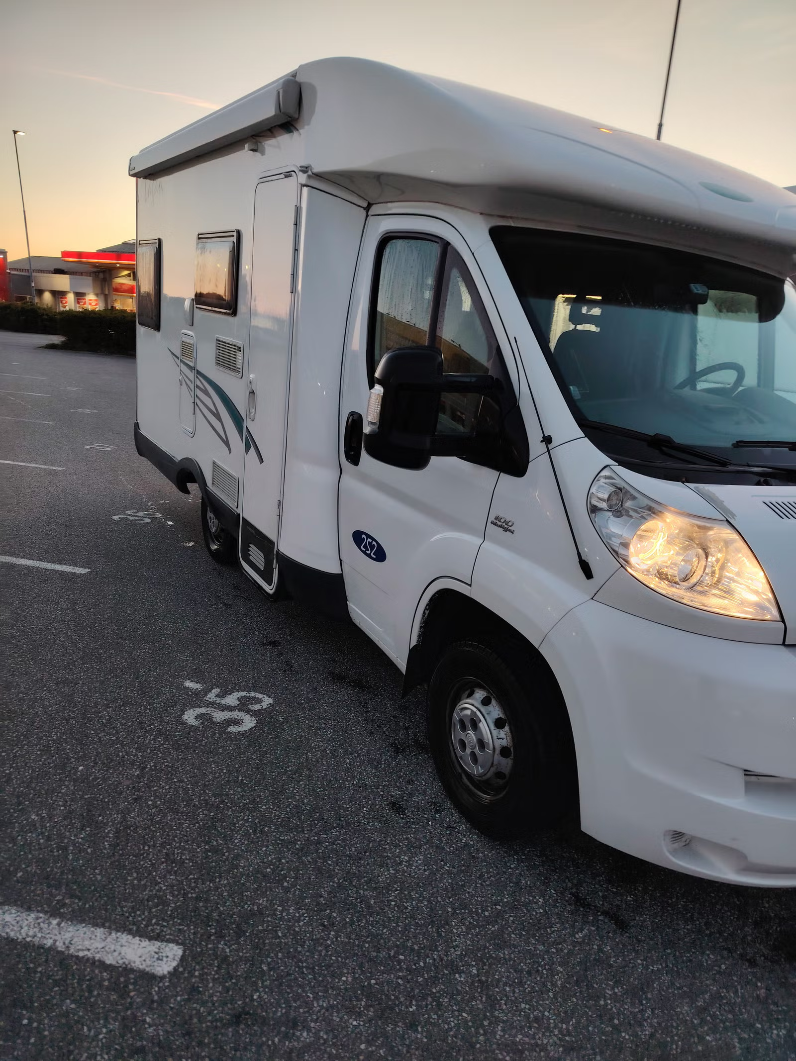 Fiat Mc LOUIS LAGAN P700 2007 3