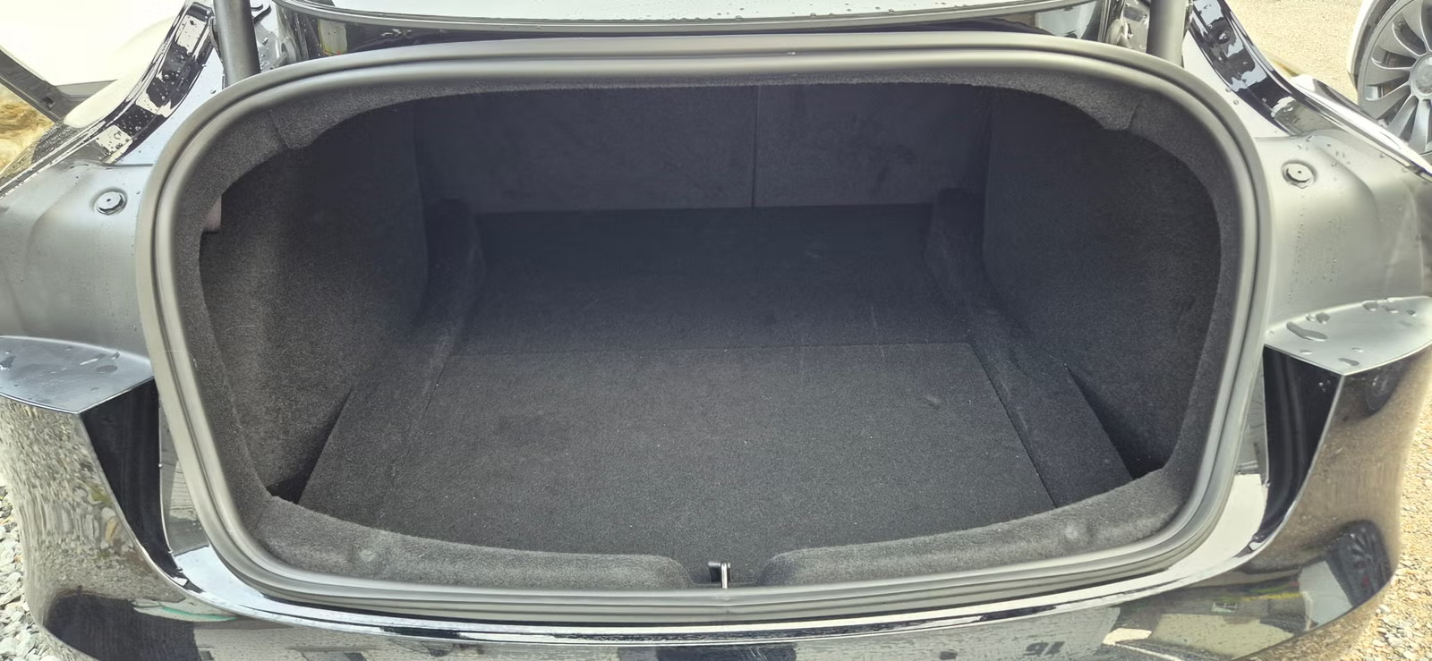 Tesla Model 3 2024 16