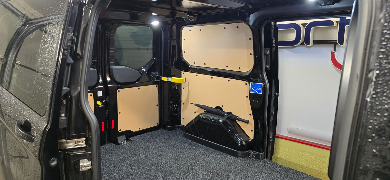 Ford Transit Custom 2018 12