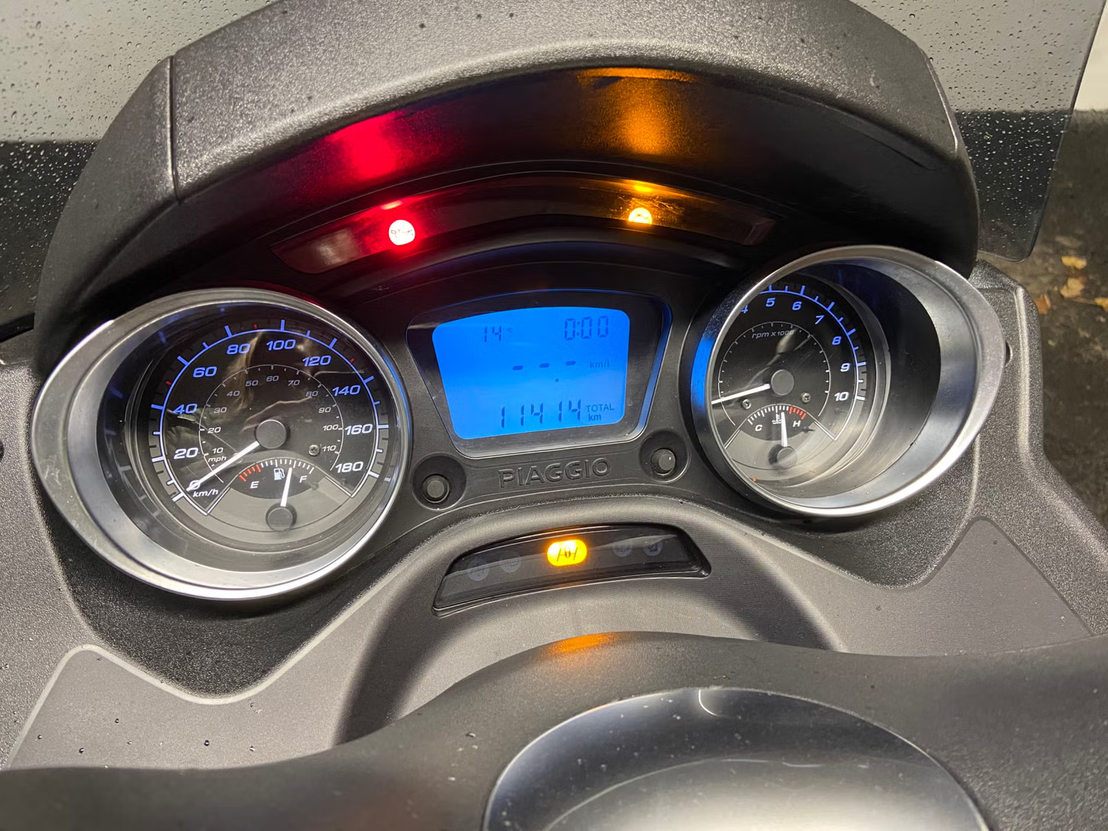 Piaggio MP3 300 HPE 2021 8