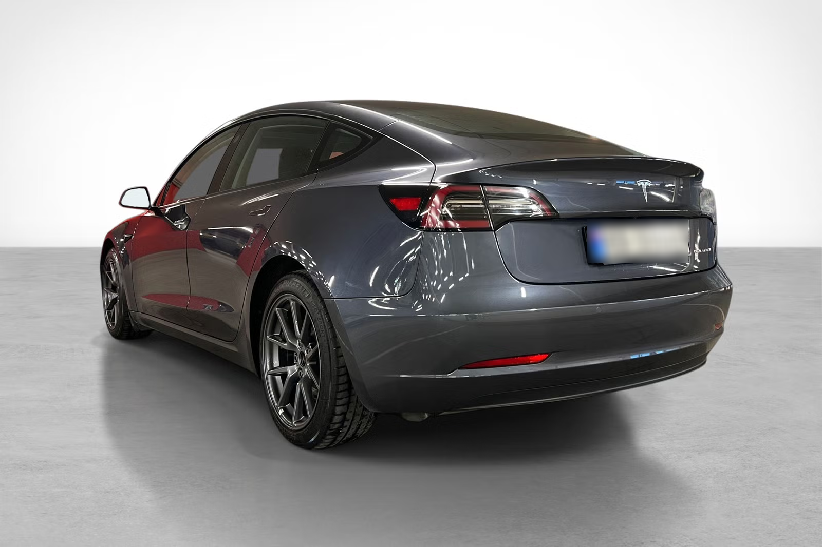 Tesla Model 3 2021 10