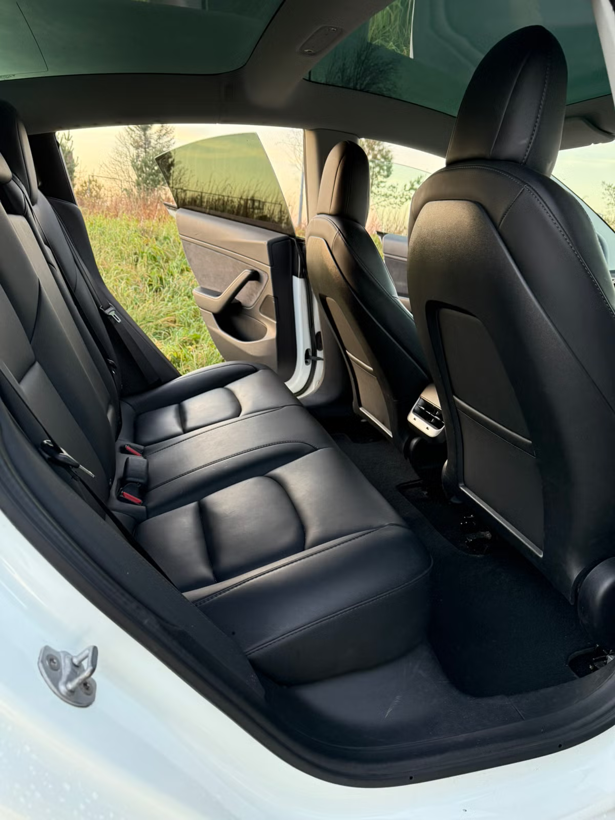 Tesla Model 3 Long Range AWD 2019 12