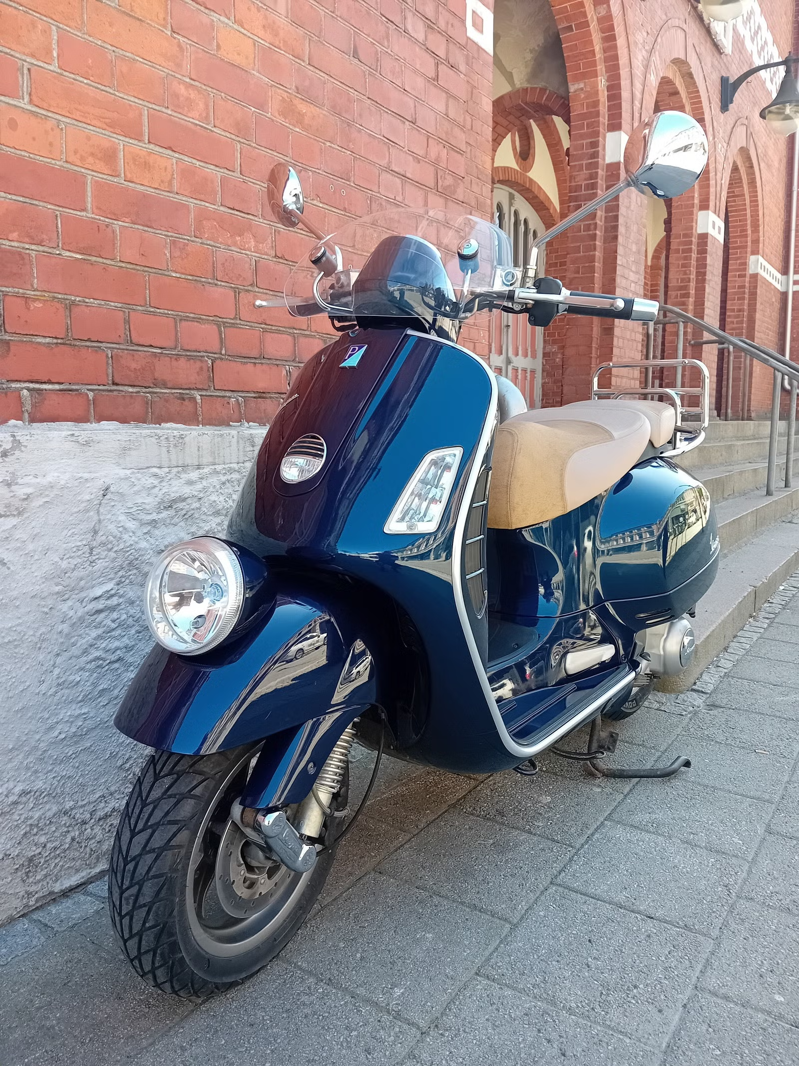 Vespa GTV125, Navy, Jubileumsmodell 2009 2