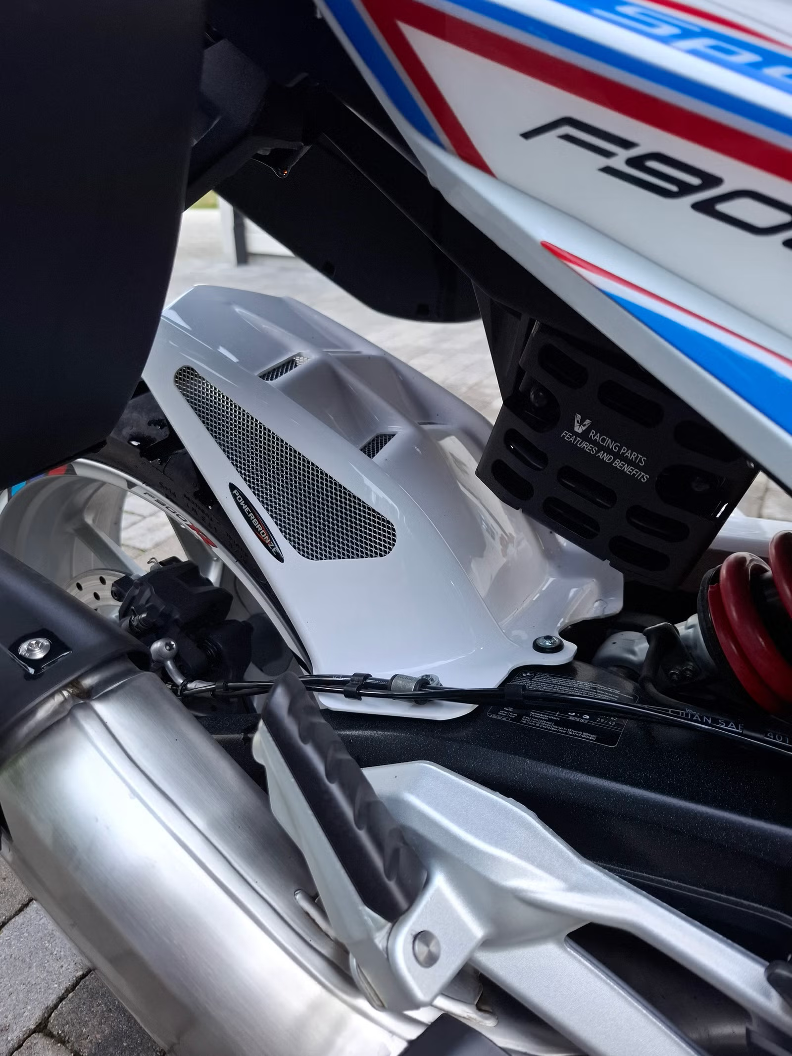 BMW F 900 XR 2021 12