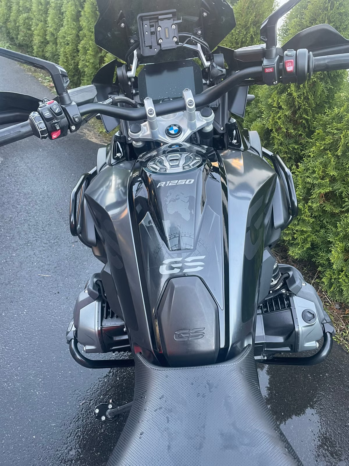 BMW R 1250 GS Triple Black 2021 14