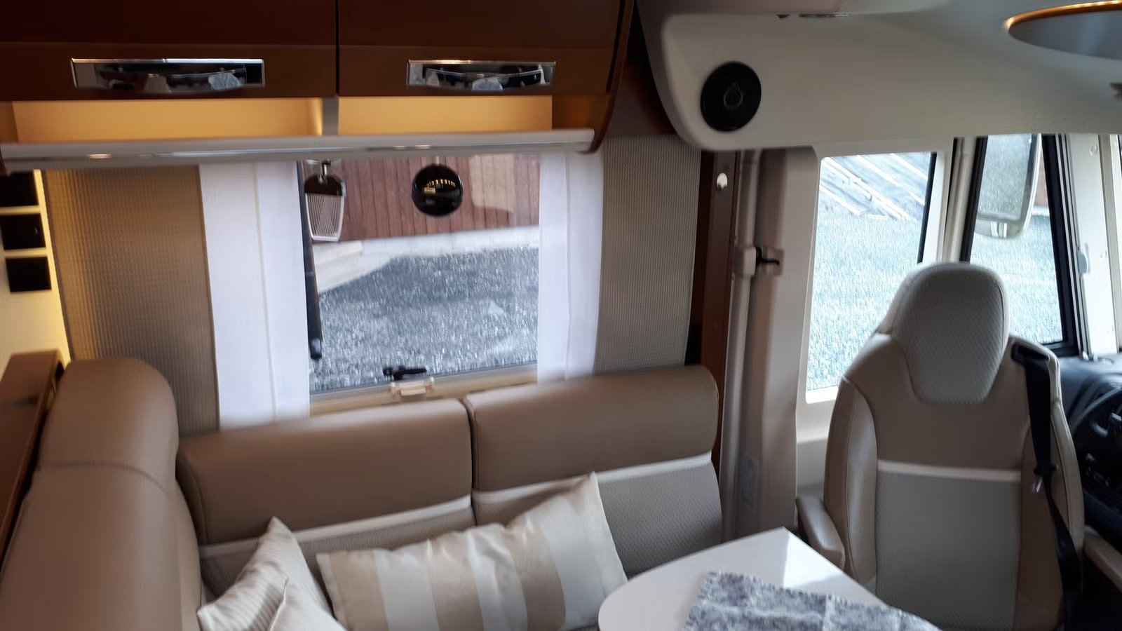 Rapido 8090DF 2017 9