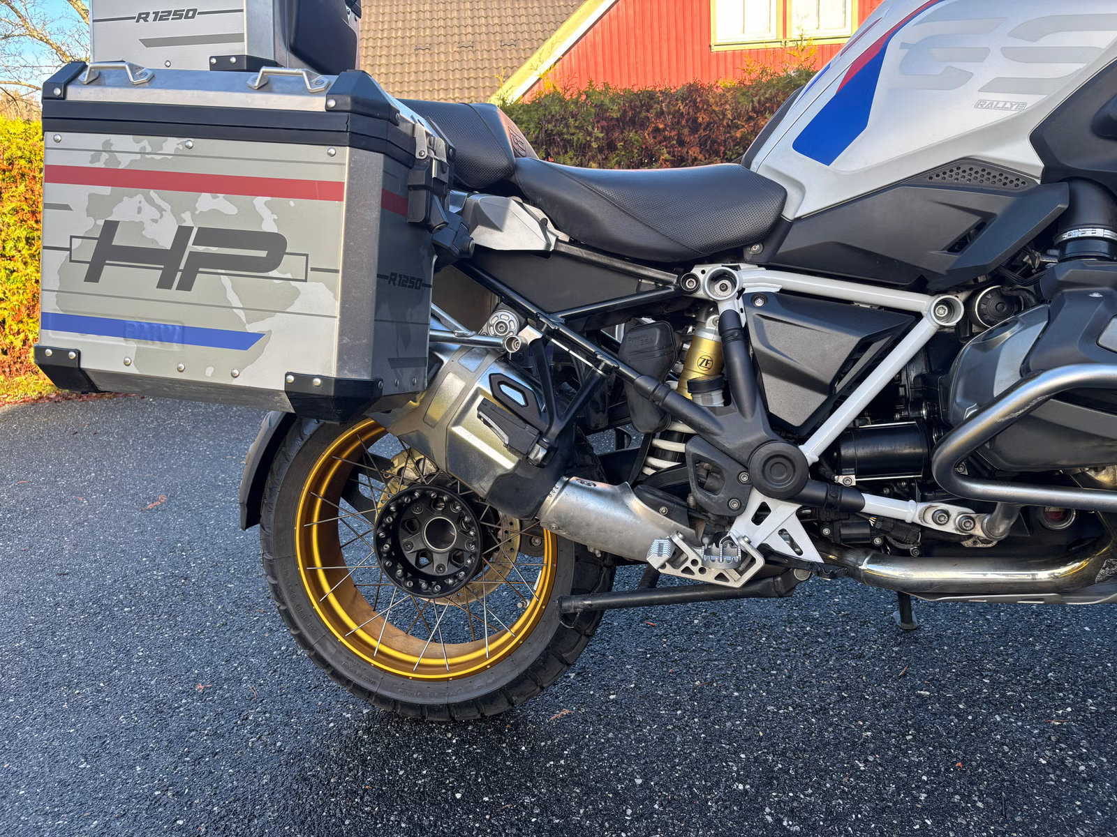 BMW R 1250 GS Rally 2022 8