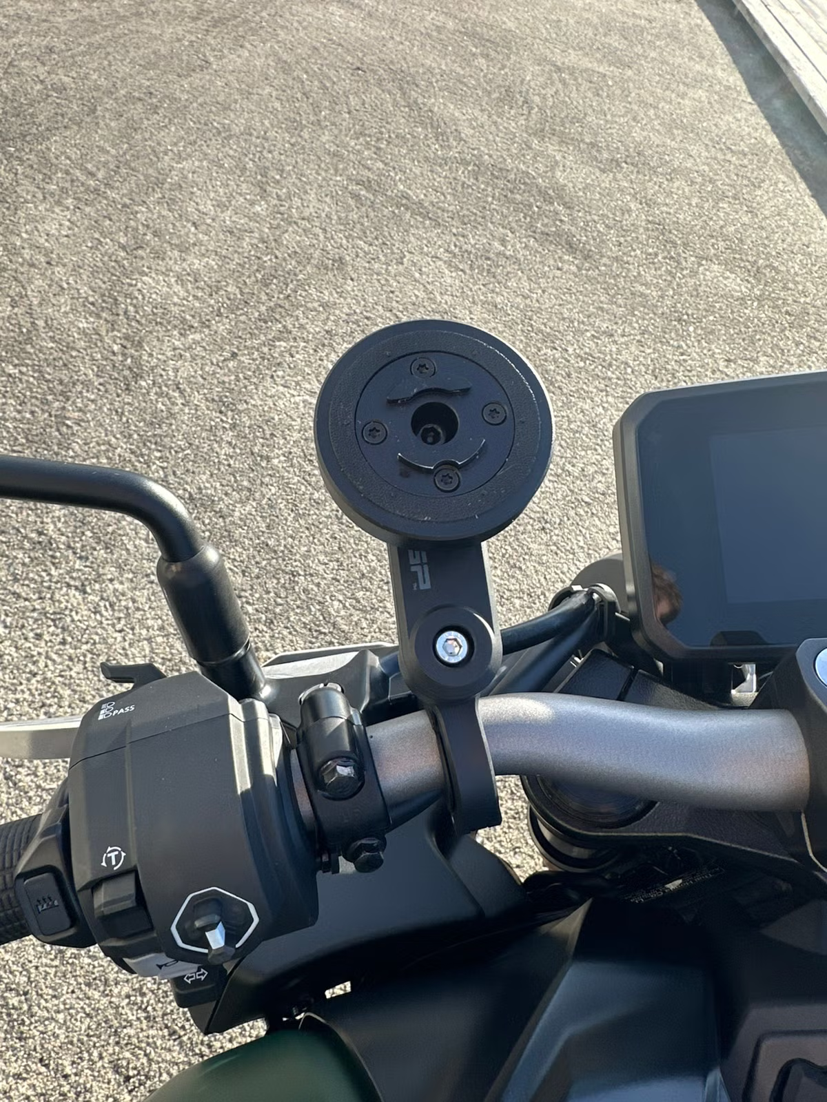 Honda CB 650 R 2025 19