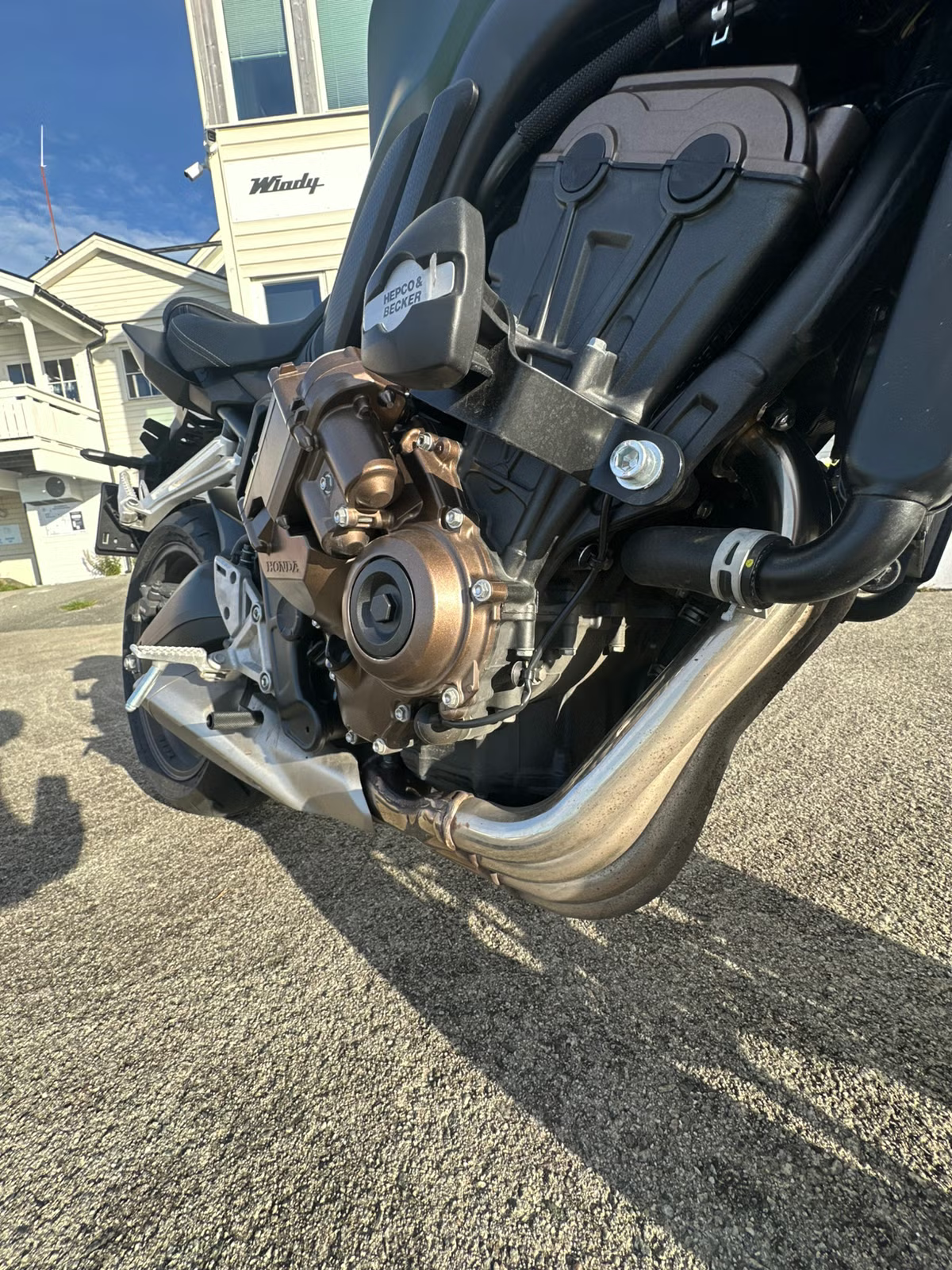 Honda CB 650 R 2025 33