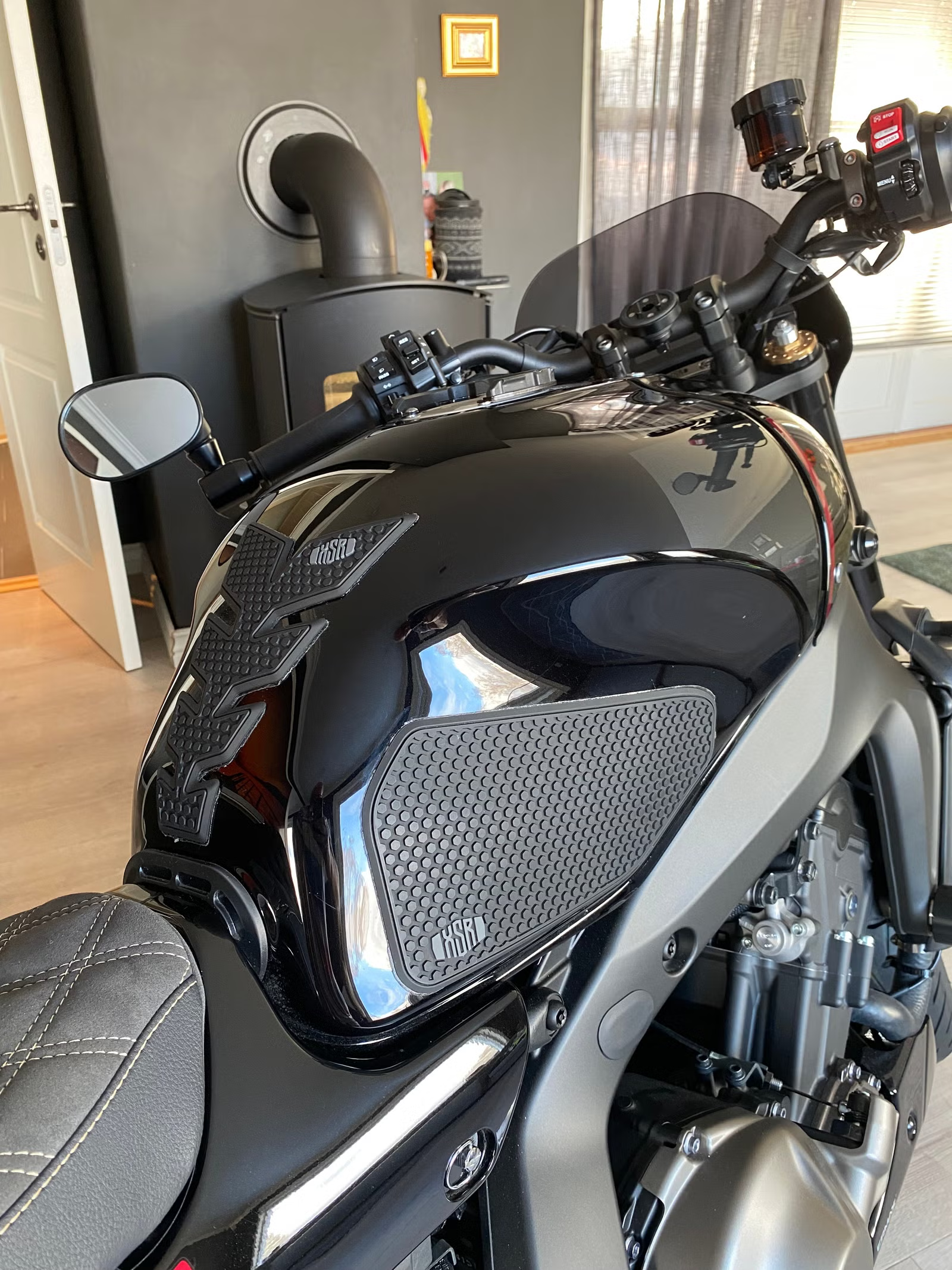 Yamaha XSR 900 2022 10