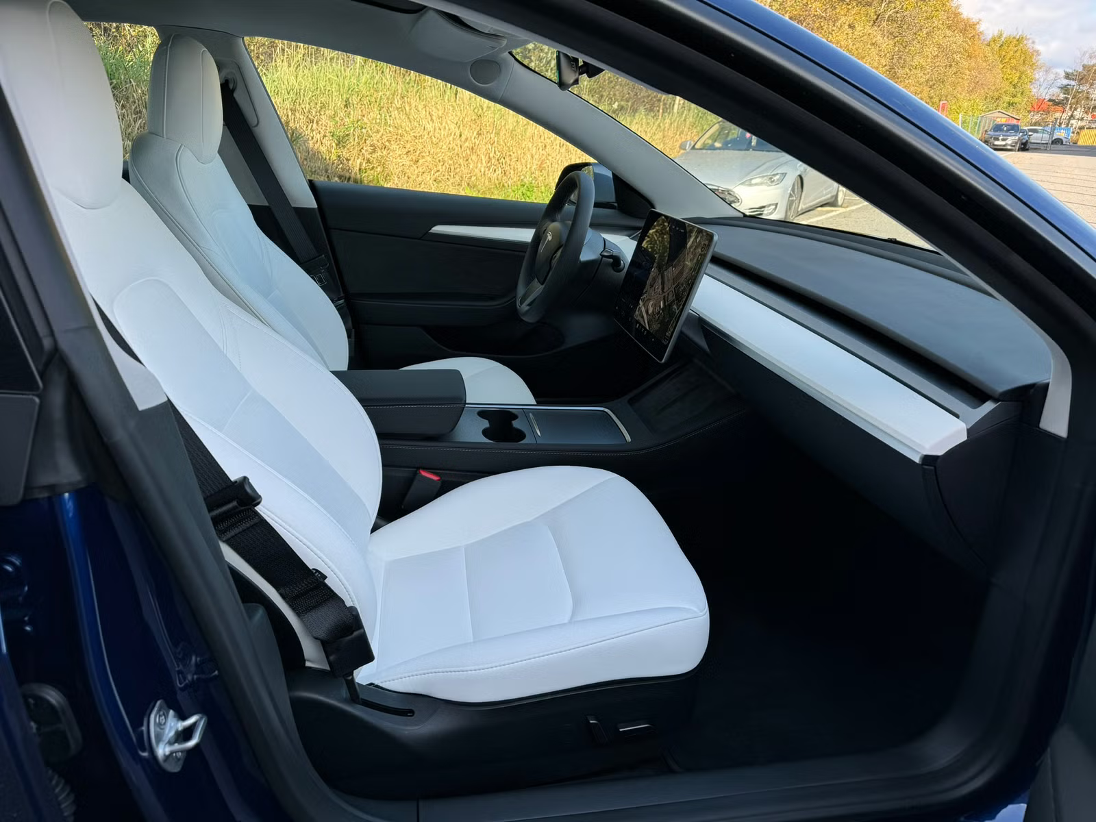 Tesla Model 3 Long Range 2023 9