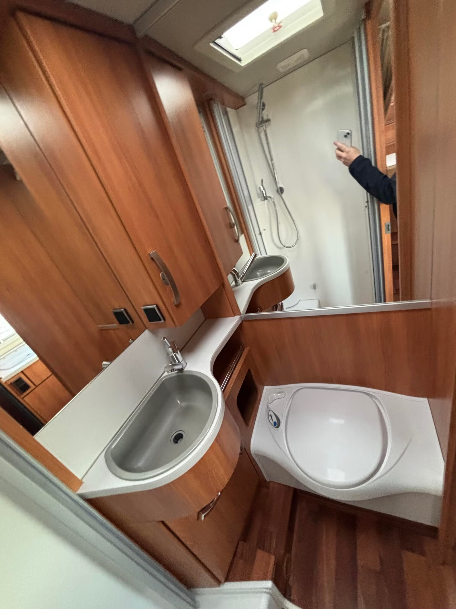 Hymer Exsis 588 2014 22