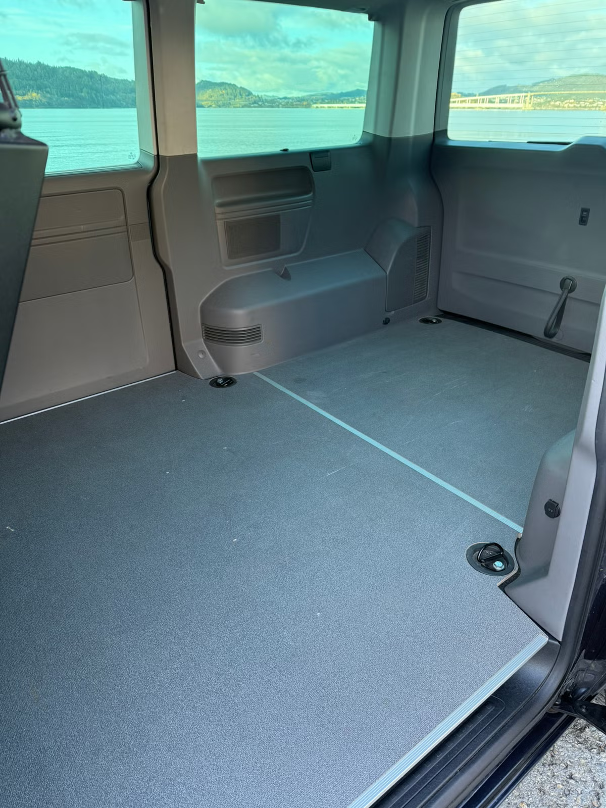 Volkswagen Caravelle 2020 17