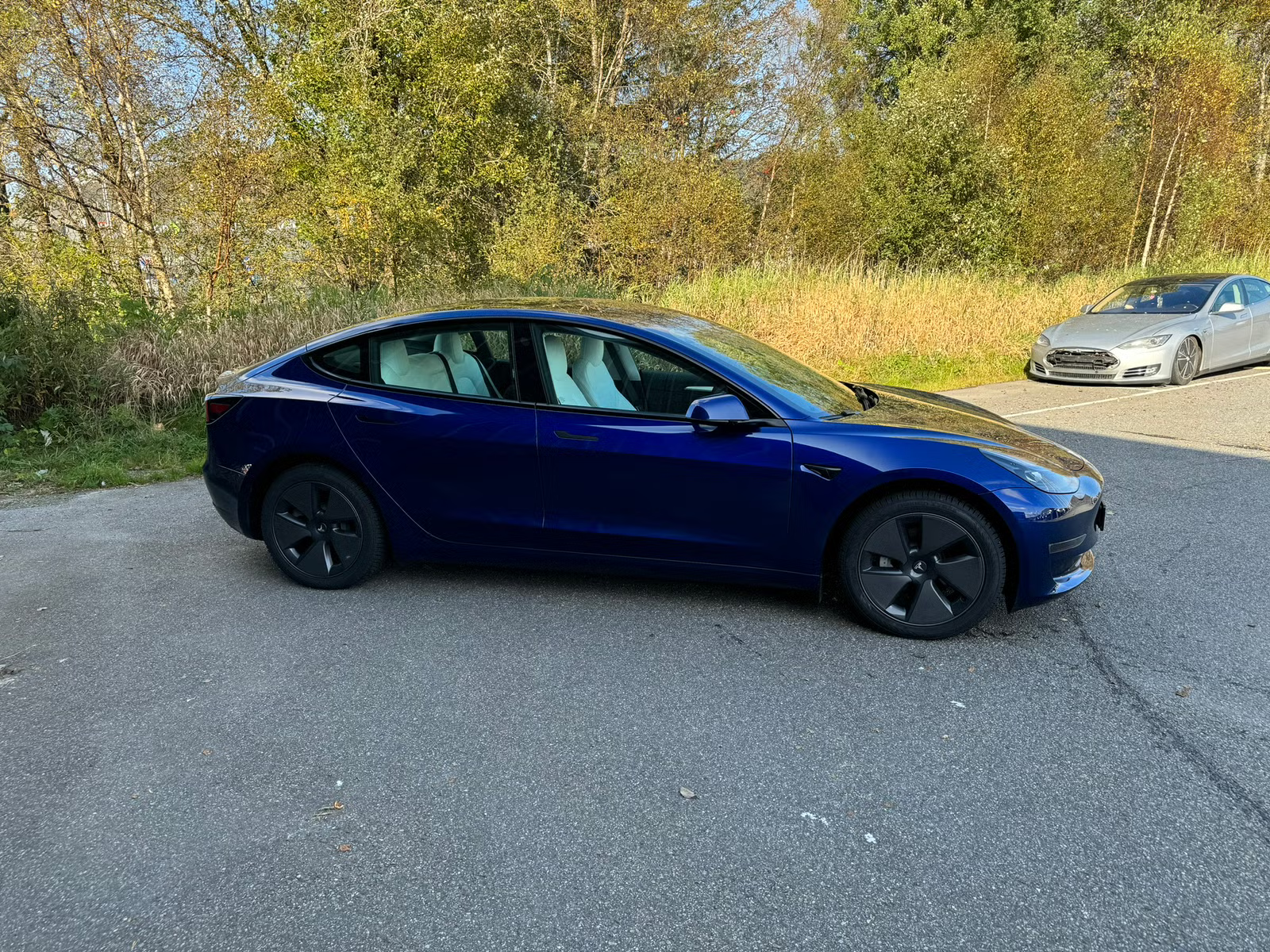 Tesla Model 3 Long Range 2023 8