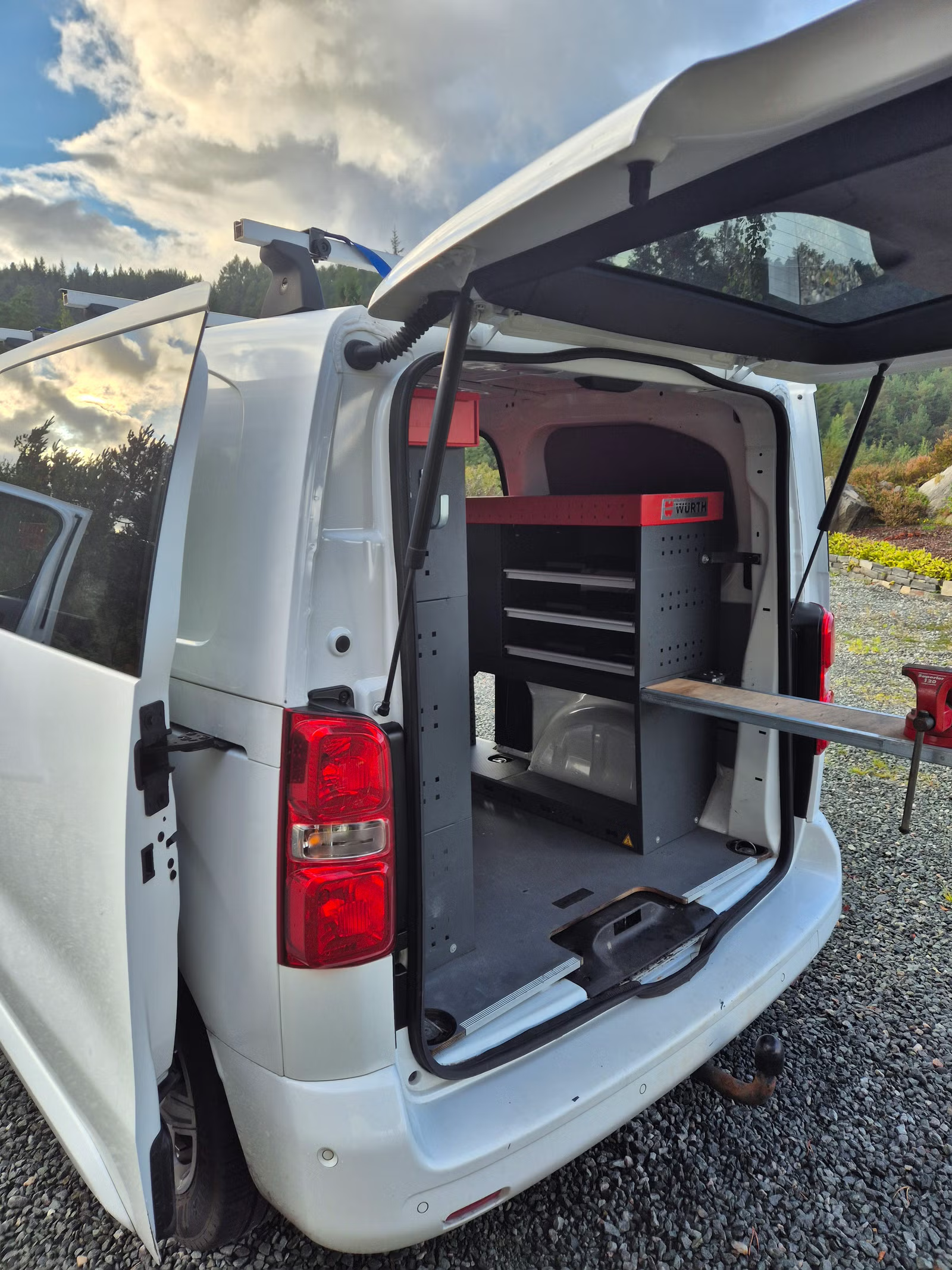 Peugeot Expert Traveller 2020 17