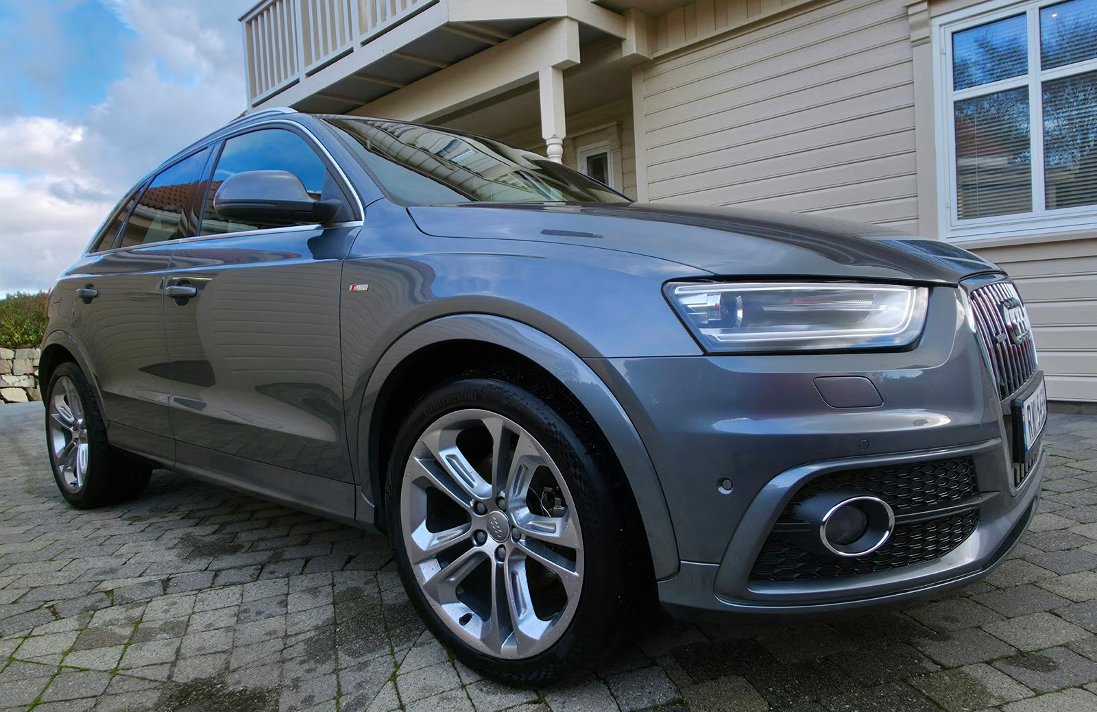 Audi Q3 2013 4
