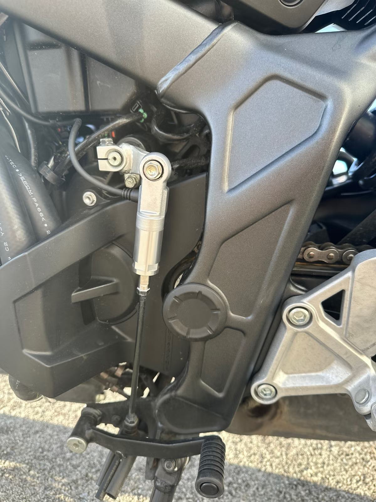 Honda CB 650 R 2025 32