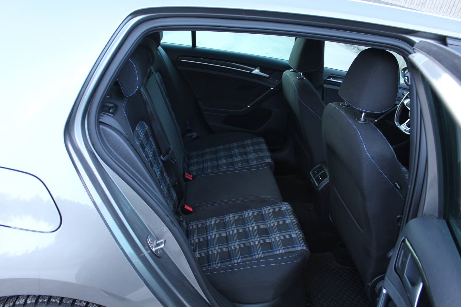 Volkswagen Golf 2016 10