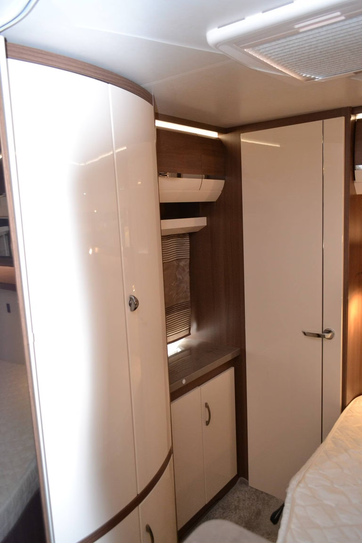 Hobby 720 KWFU Prestige 2020 19