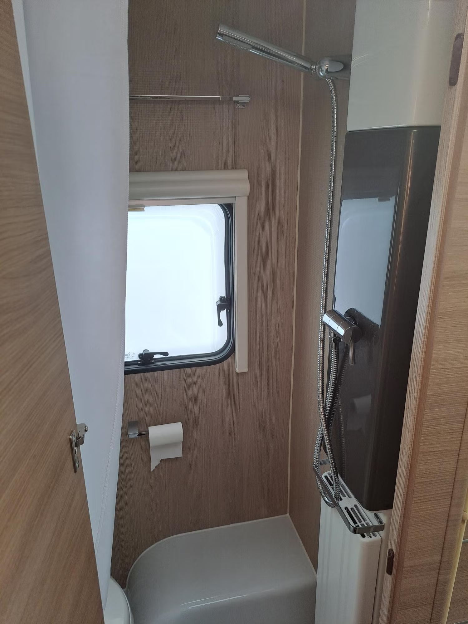 Adria Adora 593 UK 2019 14