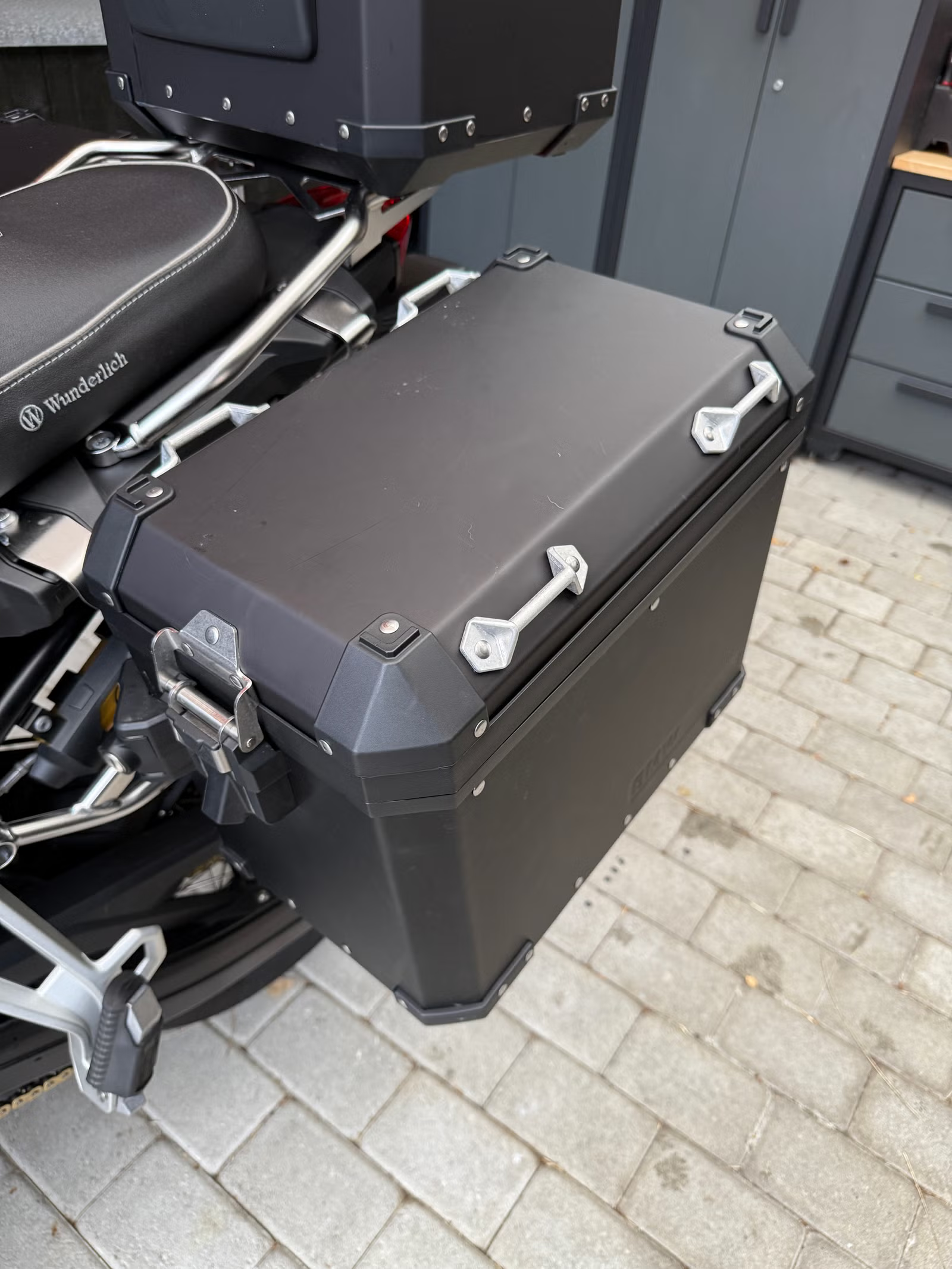 BMW F 850 GS Adventure Triple Black 2023 21