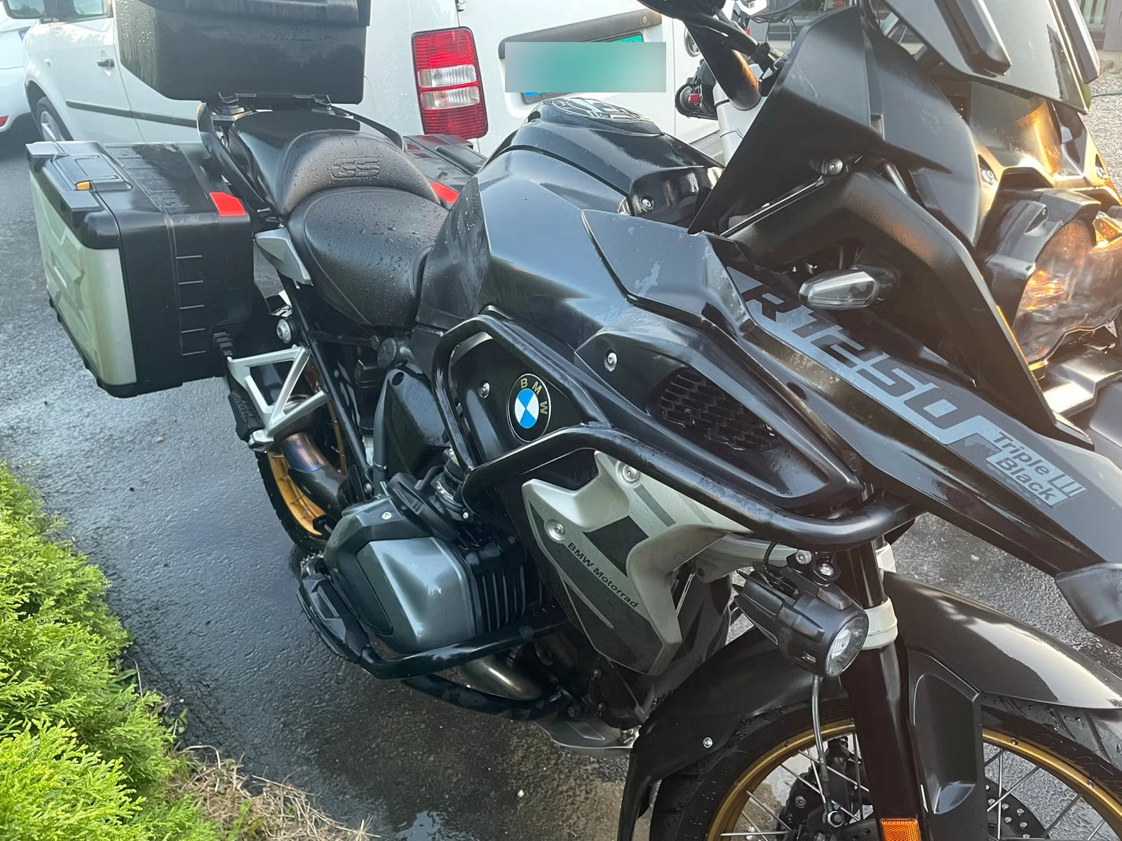 BMW R 1250 GS Triple Black 2021 9