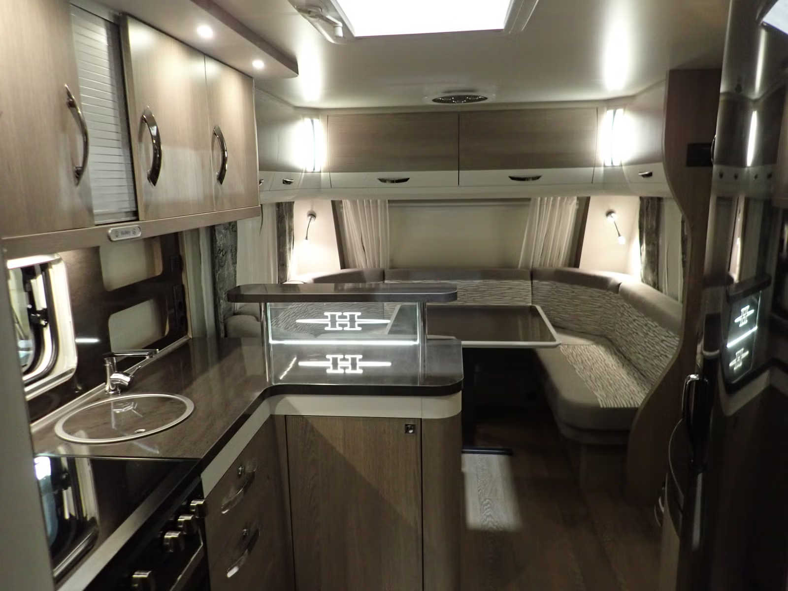 Hobby 720 WQC Prestige 2022 17