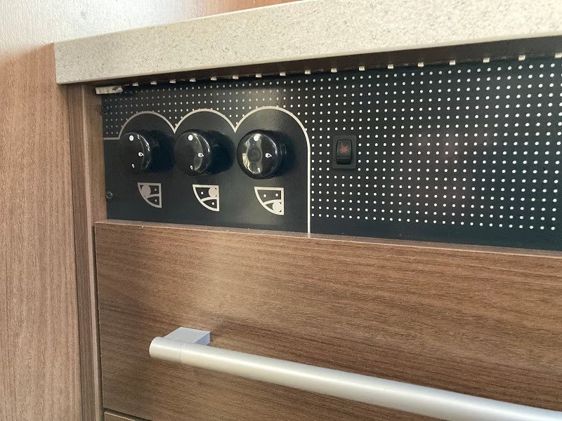 Dethleffs ESPRIT I 7150-2 EB Comfort 2014 30