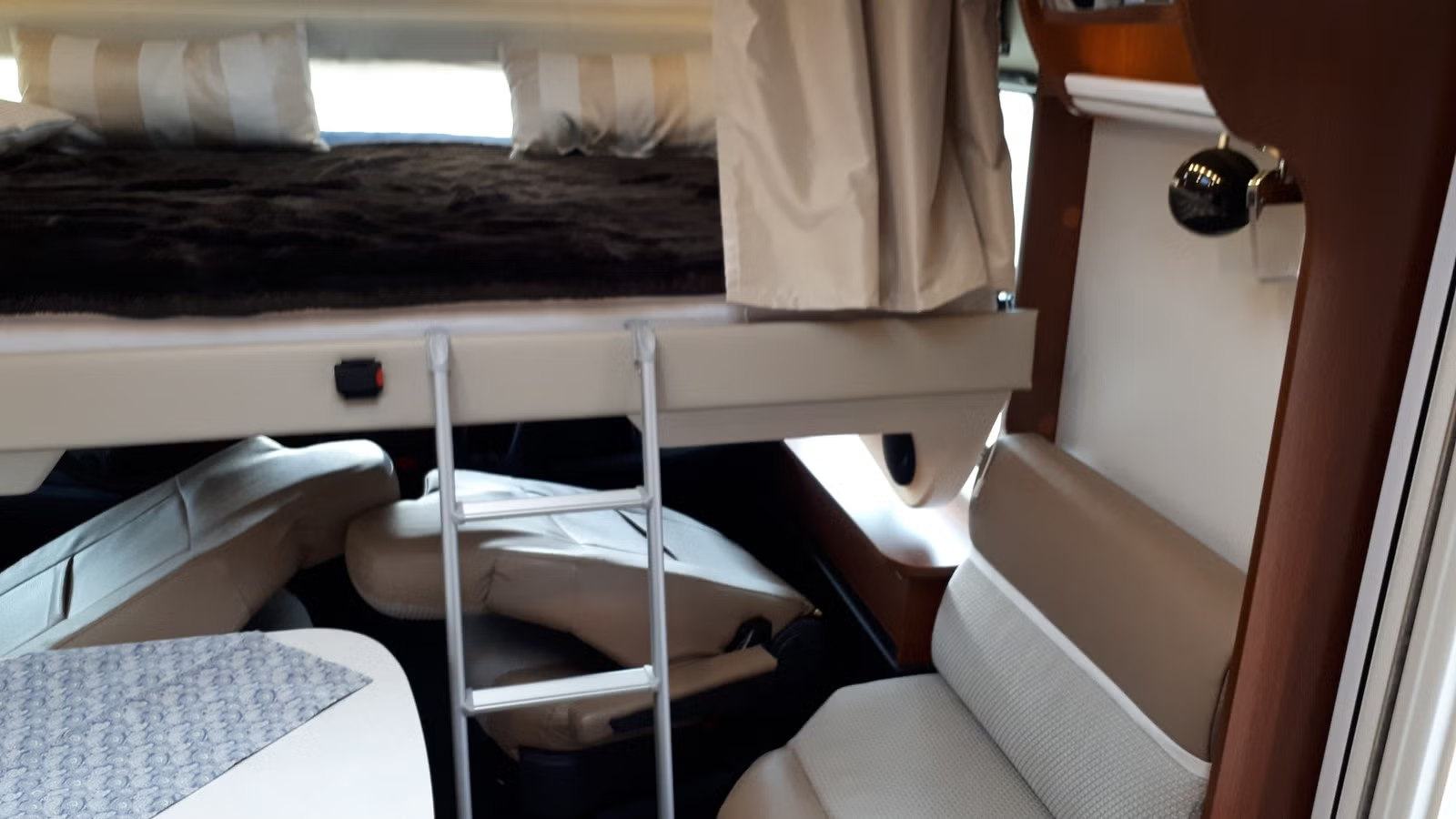 Rapido 8090DF 2017 20